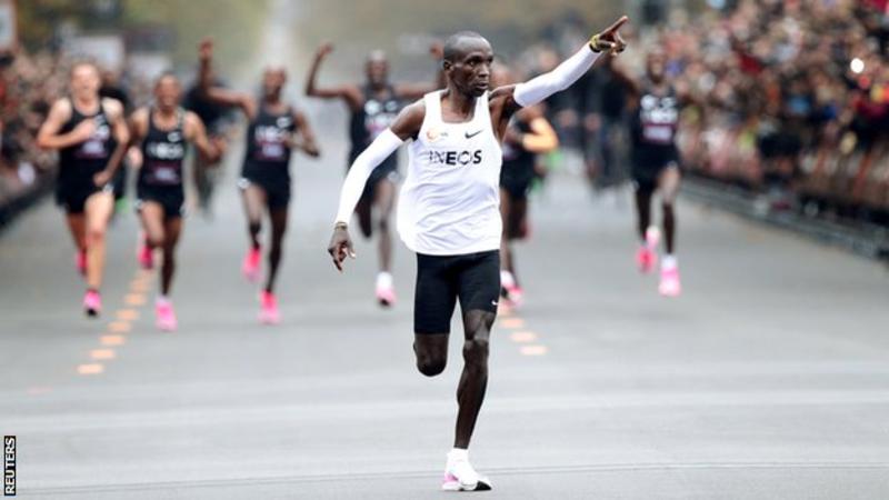 _109204706_kipchoge_reuters2